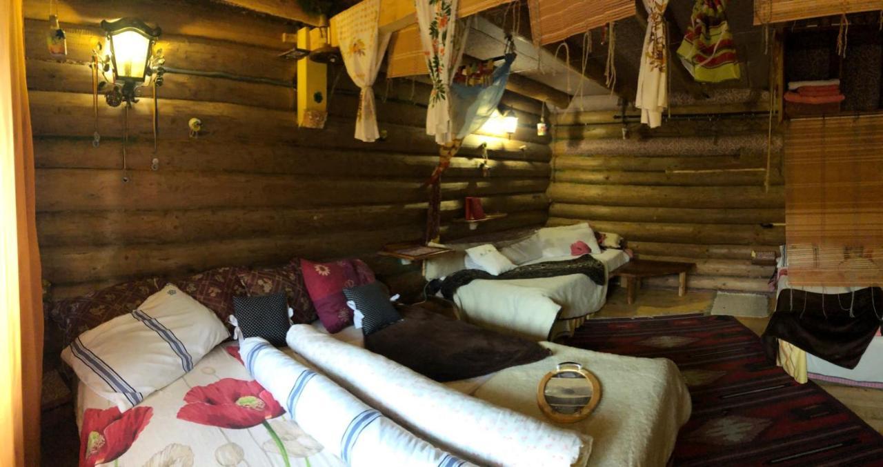 Hotel Piatkovskiy Pilipets Luaran gambar